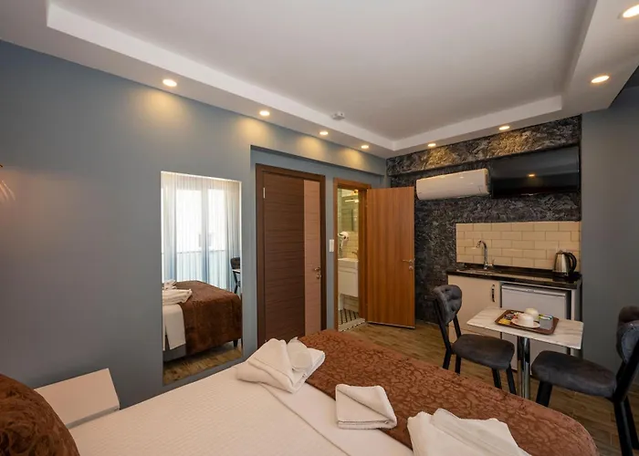 Taksim Story Aparthotel 4*